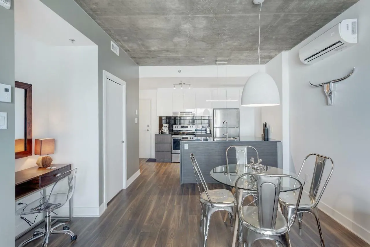 Lumeo Apartments By Corporatestays Brossard 0*,  Canada