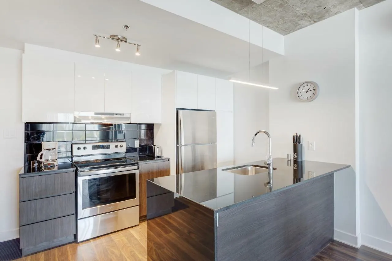 Lumeo Apartments By Corporatestays Brossard 0*,